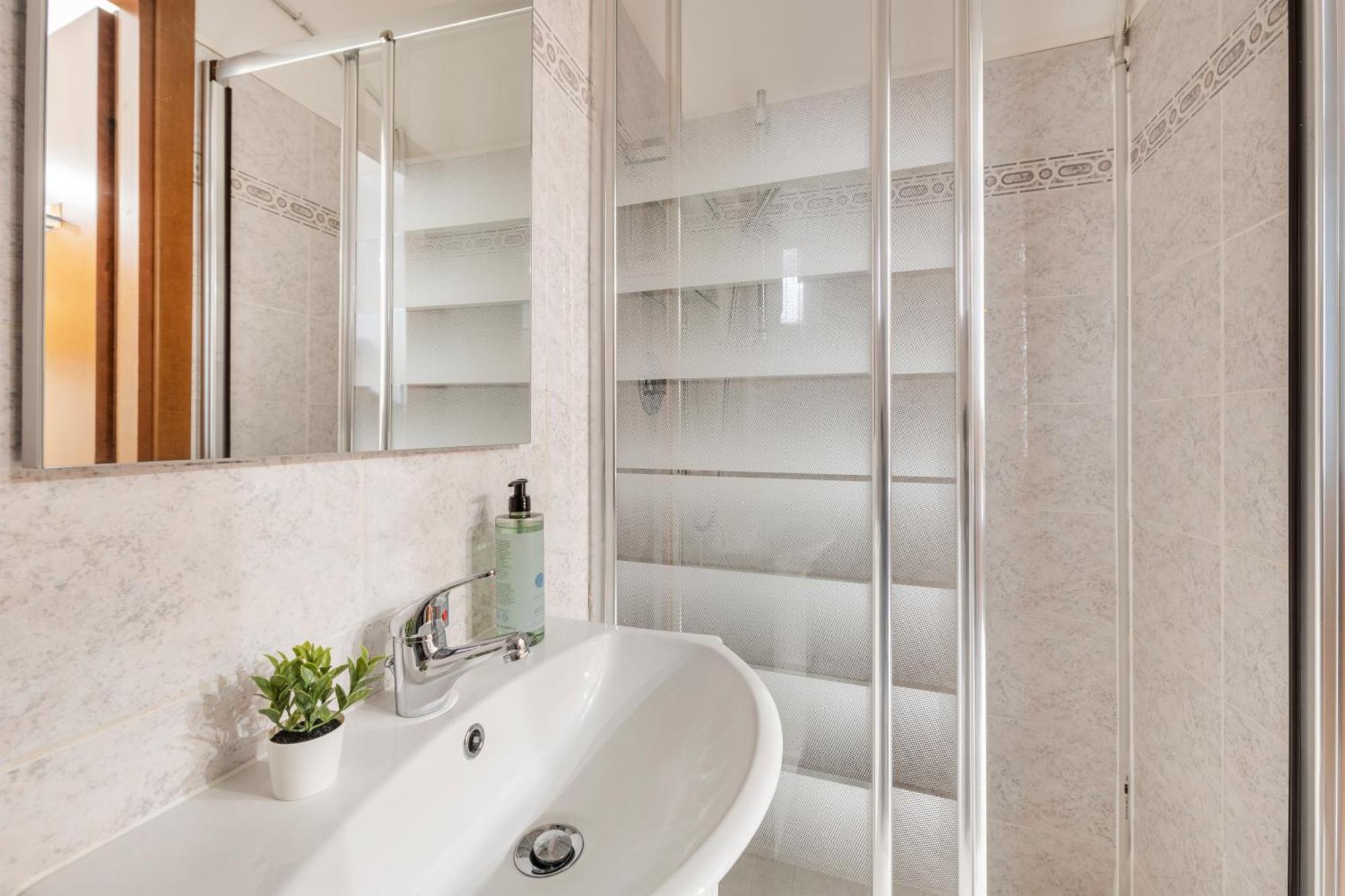 Apartment White Flat Sanniti Rom